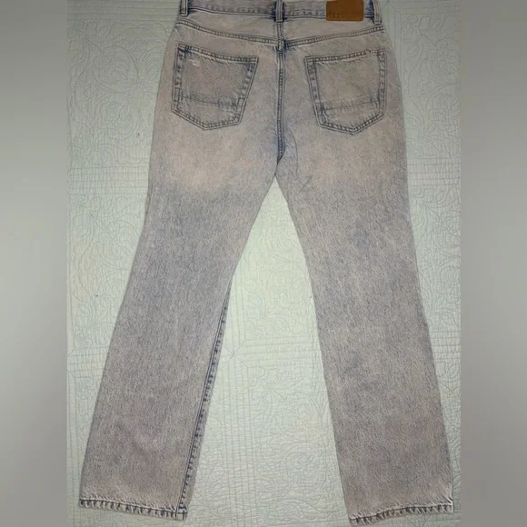 PacSun Light Wash High-Rise Women's Jeans - “Dad Jeans” - Picture 8 of 10